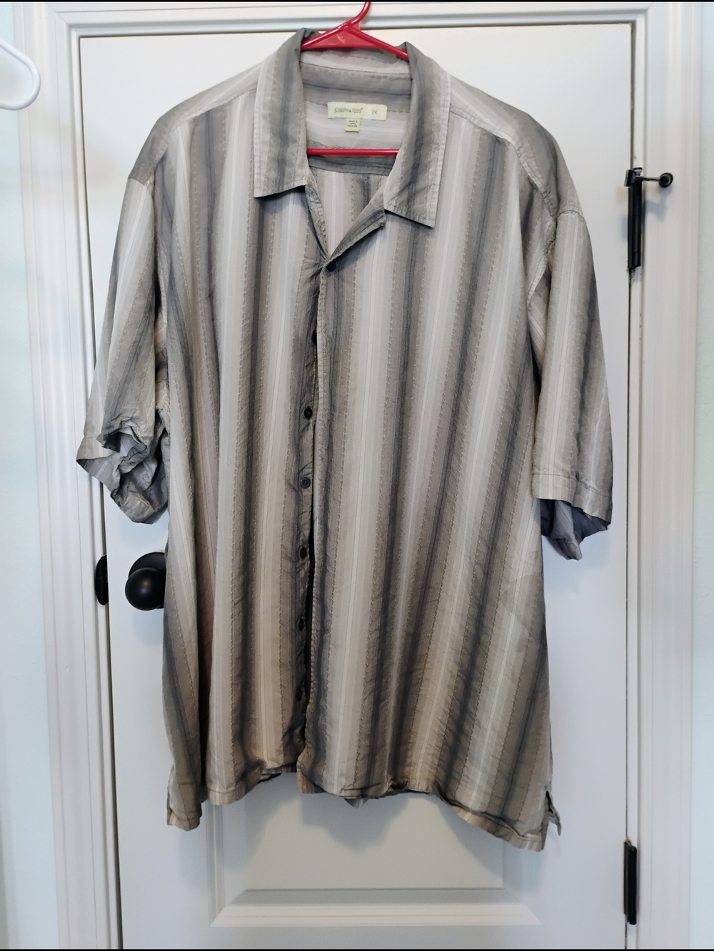 Joseph & Feiss Silk Button-Up Shirt in Cream and Gray